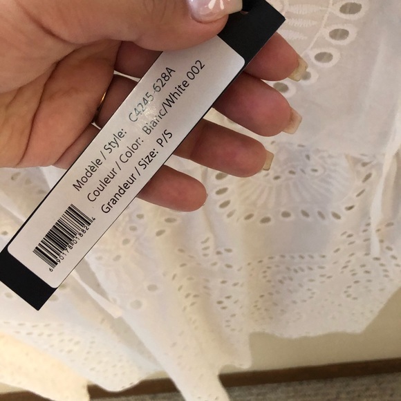 NWT eyelet detail boho tunic - Picture 3 of 8